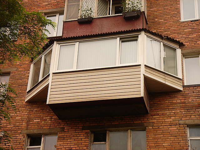 Балконы с выносом